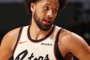 包含底特律活塞冲刺阶段远射贴柱；志在国王杯名次提升；管理层满意；更衣室氛围转暖的词条开云品牌